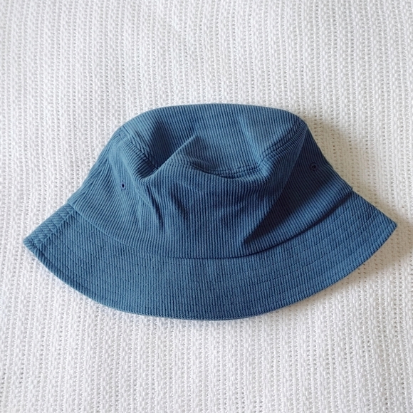 Boys Lie Corduroy Bucket Hat - Picture 4 of 6